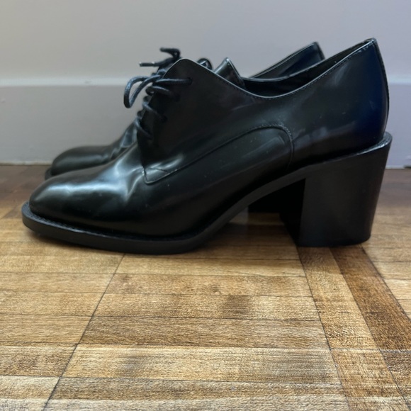 l’intervalle lace up heeled shoes - Picture 3 of 3